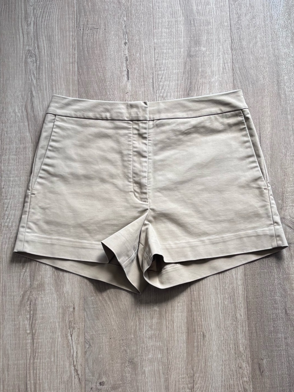 Wilfred High Rise Cotton Shorts 3”